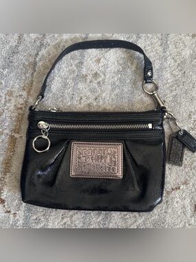 Coach Poppy Glossy Wristlet Pouch